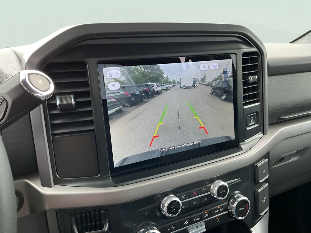 Used 2025 Gray Ford XLT image 33