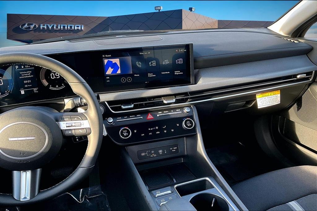 View vehicle photo 7