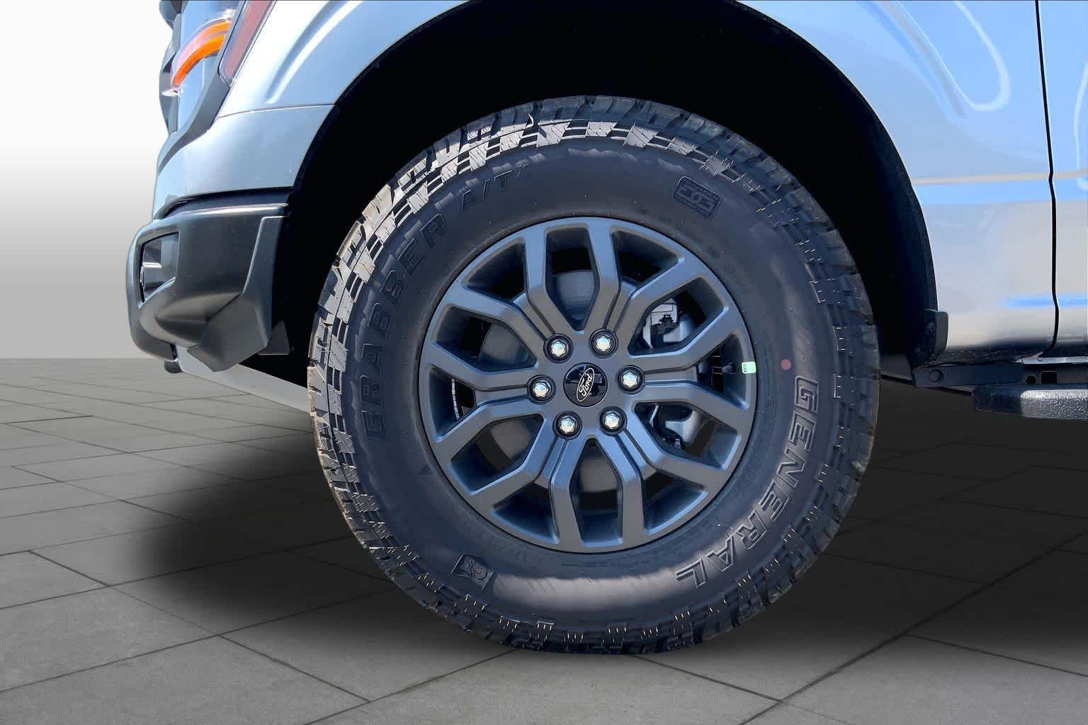 New 2026 Iconic Silver Metallic Ford Tremor® image 8