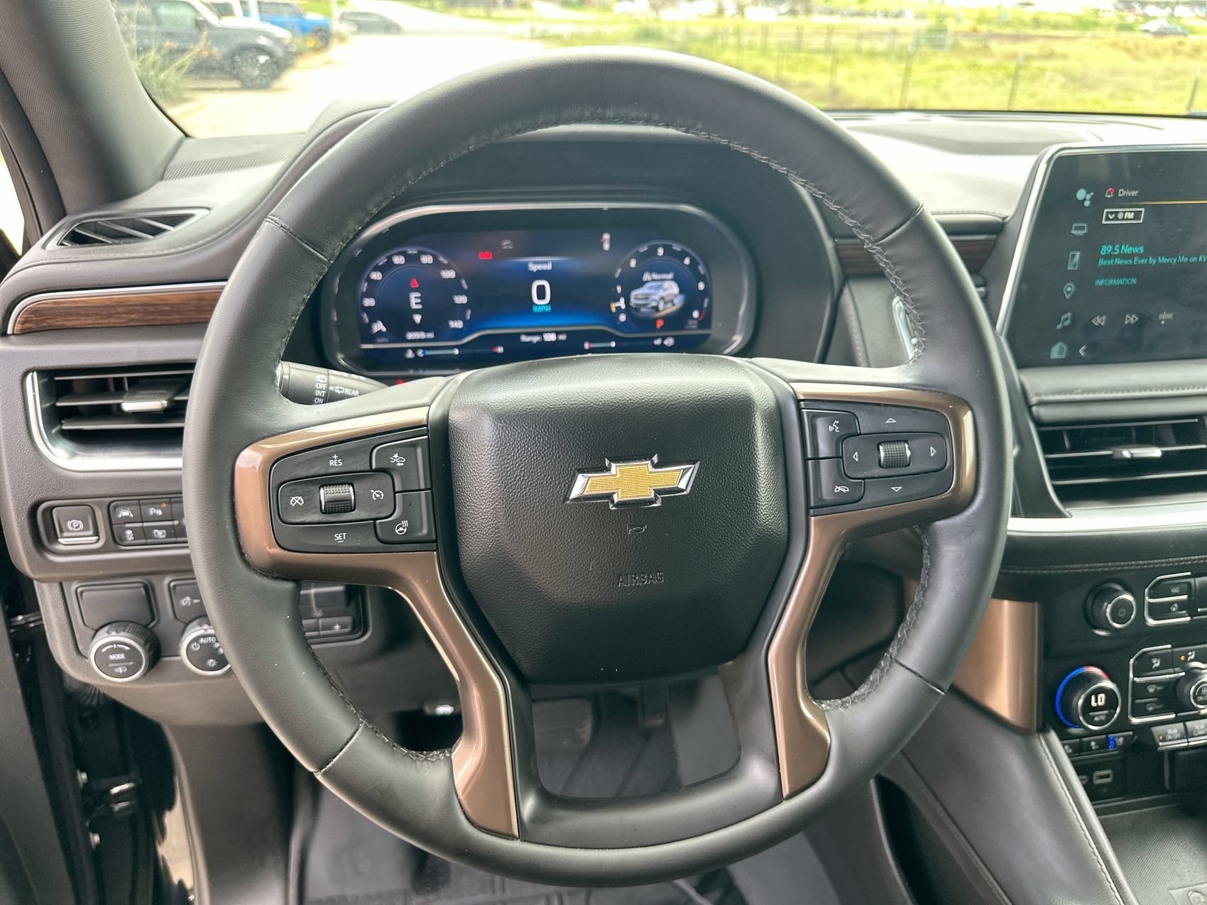 Used 2024 Black Chevrolet High Country image 14