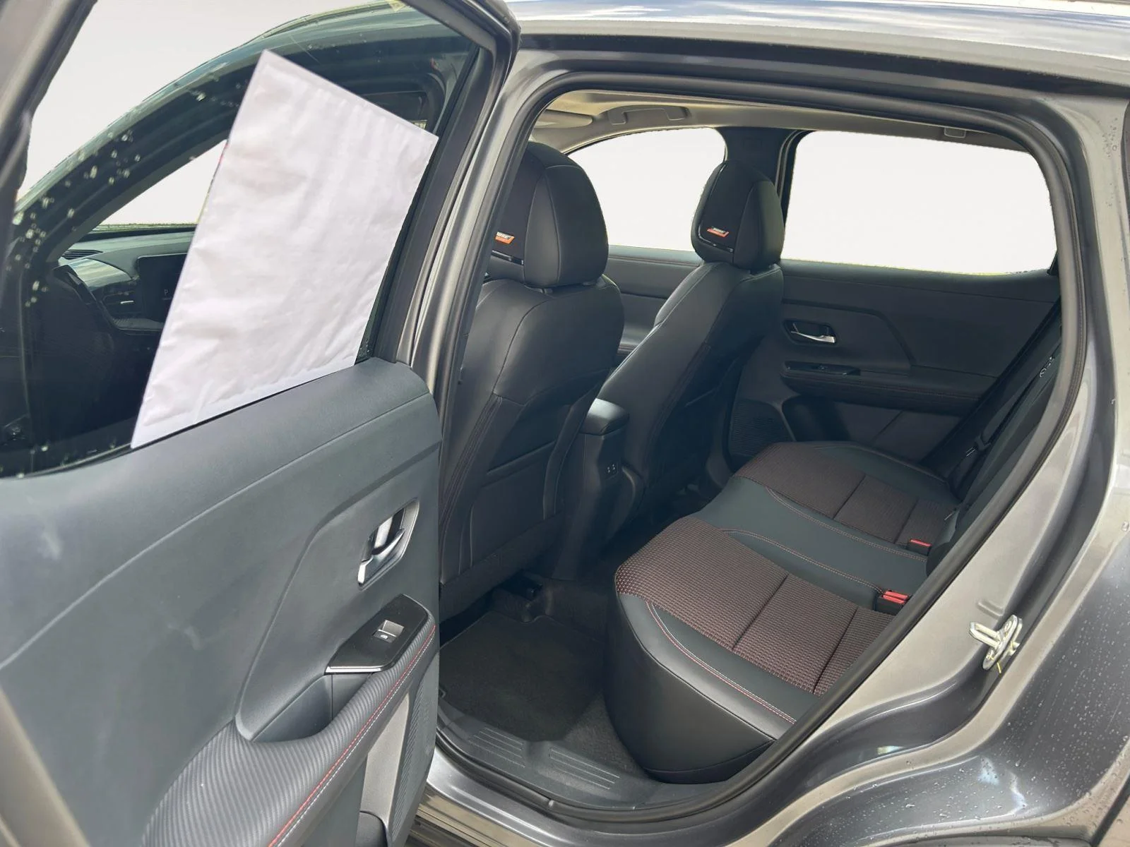 2025 Nissan Kicks SR AWD - Photo 20