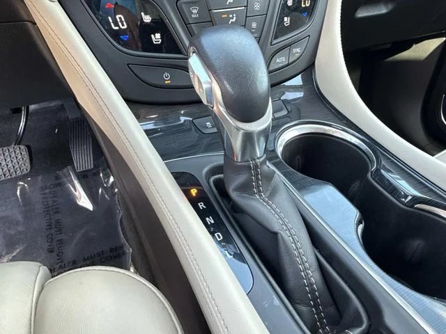 Used 2018 Red Buick Premium II image 34