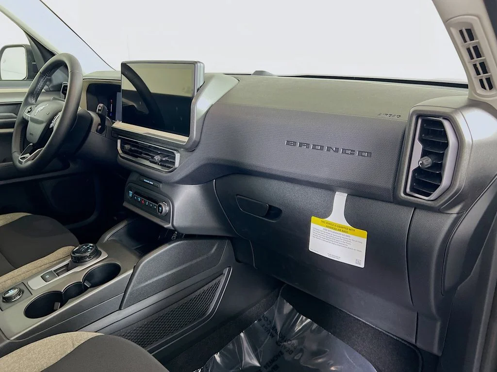 New 2026 Carbonized Gray Metallic Ford Big Bend image 30