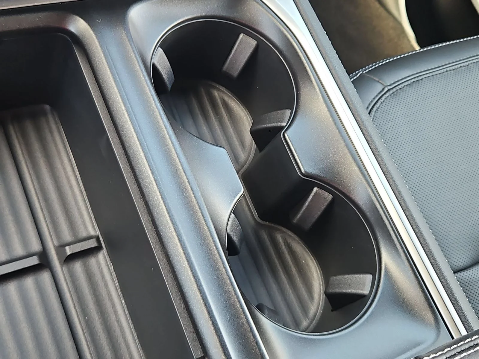 New 2026 Stone Blue Metallic Ford Platinum® image 18