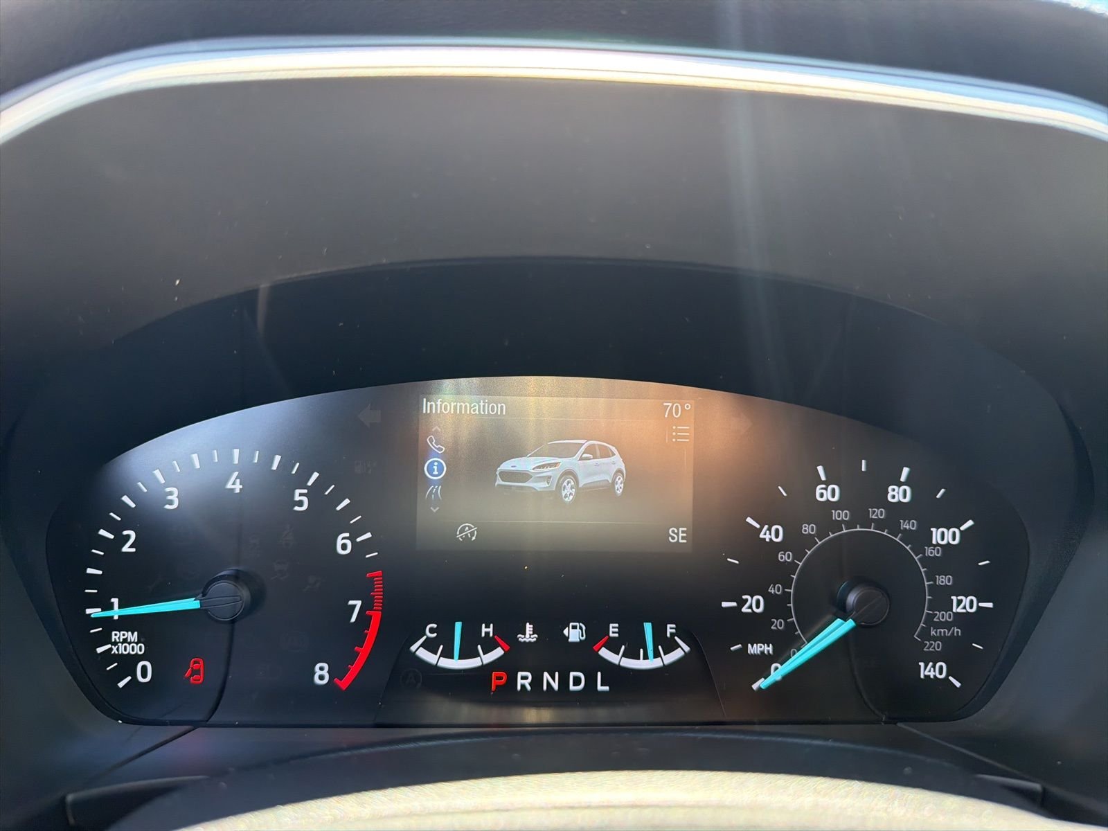 Used 2020 Green Ford SE image 6