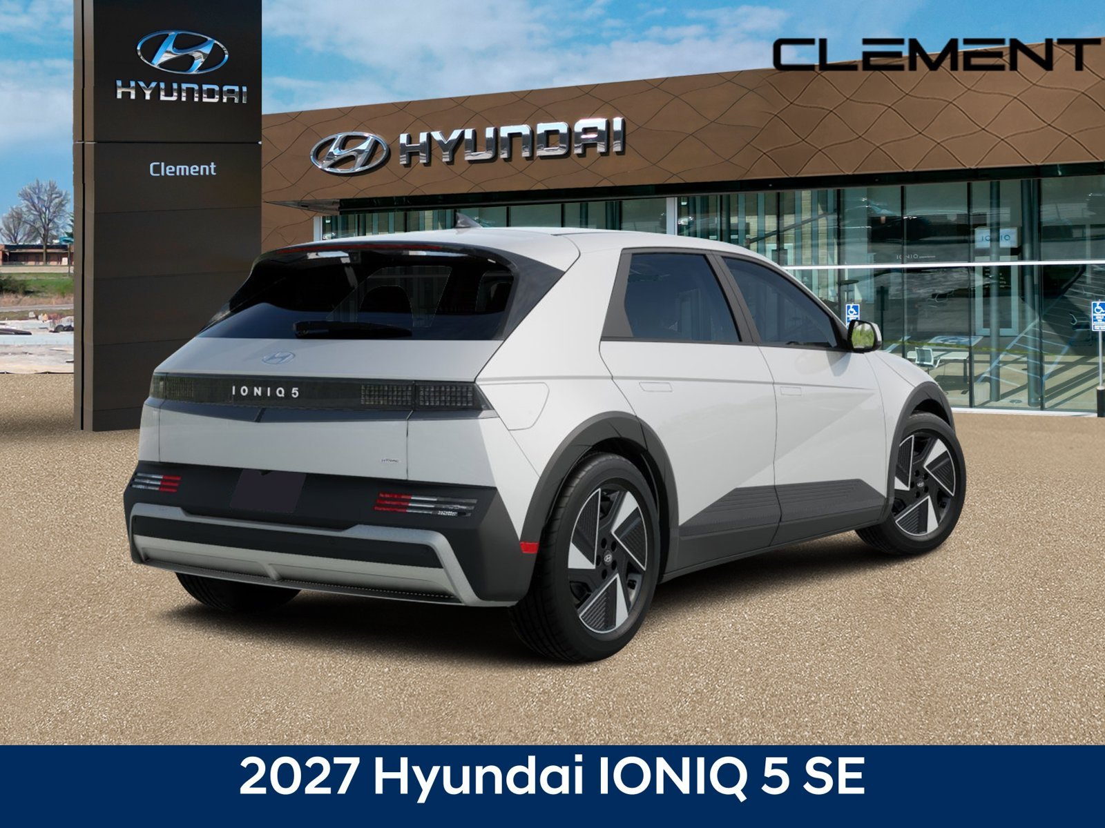 New 2027 White Hyundai SE image 5
