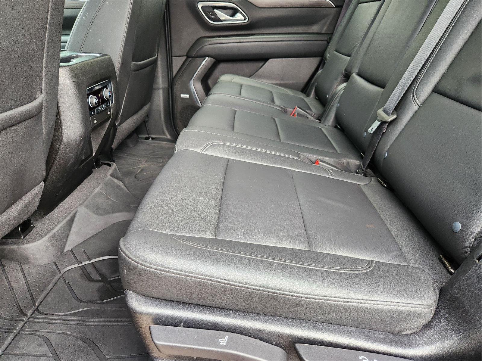 2023 Chevrolet Tahoe photo 30 of 34