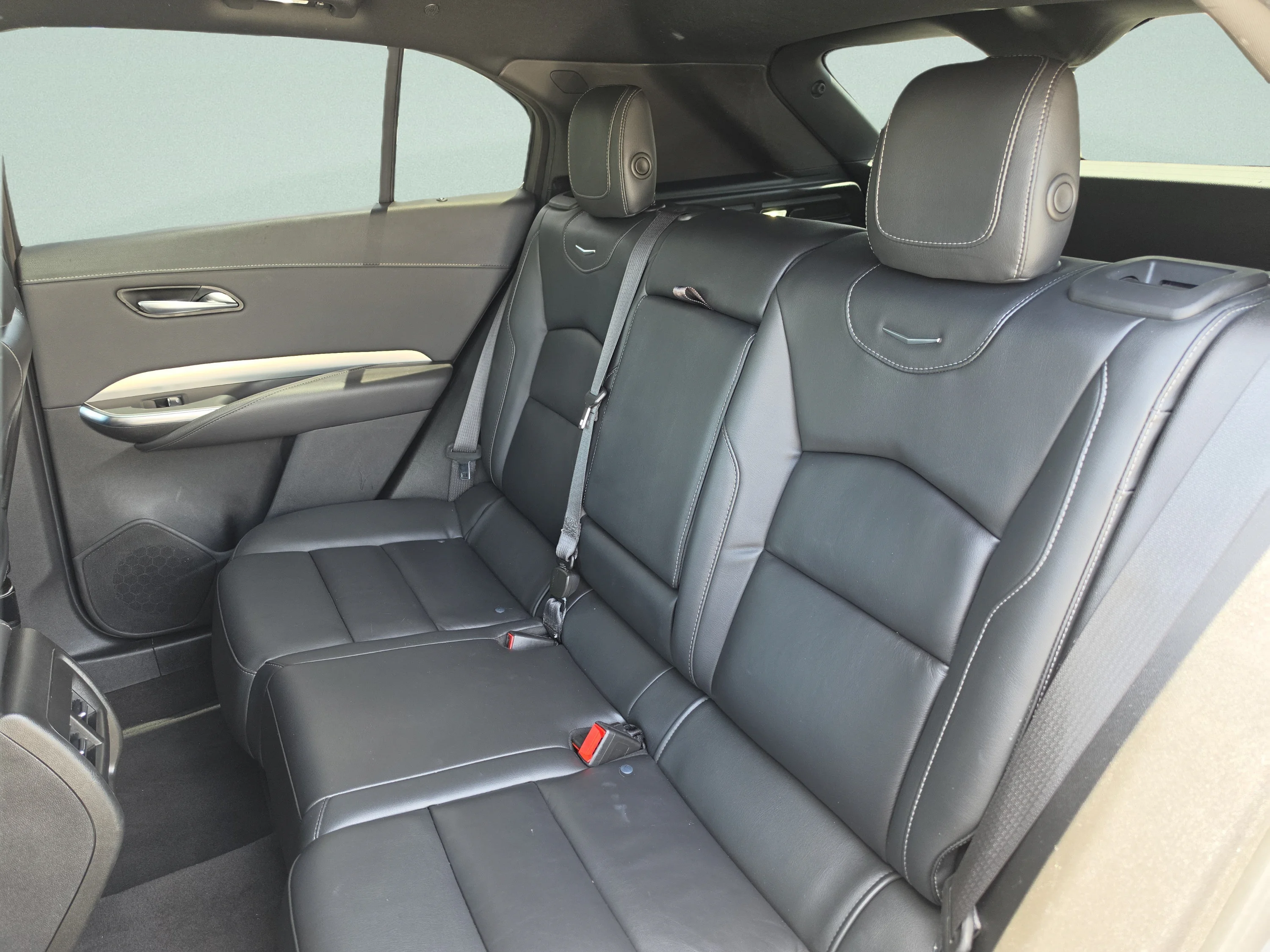 Used 2023 Argent Silver Metallic Cadillac AWD Premium Luxury image 22