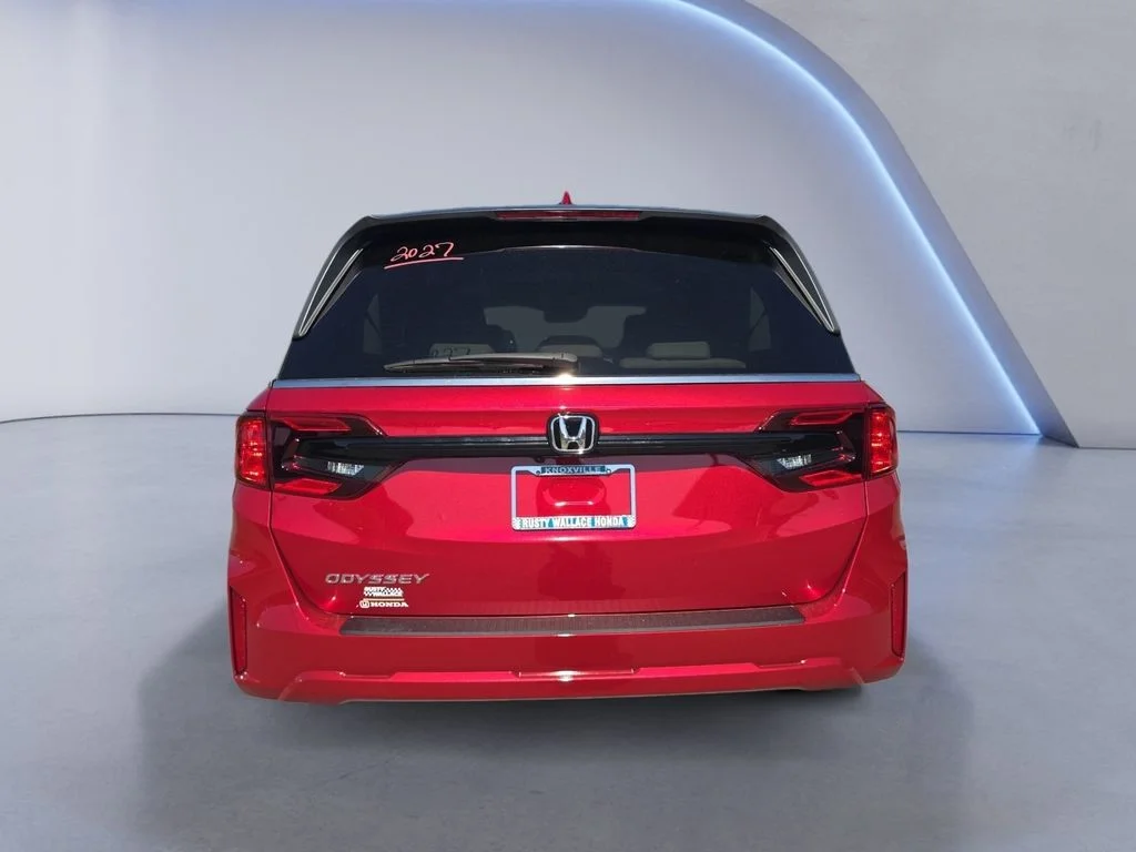 New 2027 Radiant Red Metallic II Honda EX-L image 4
