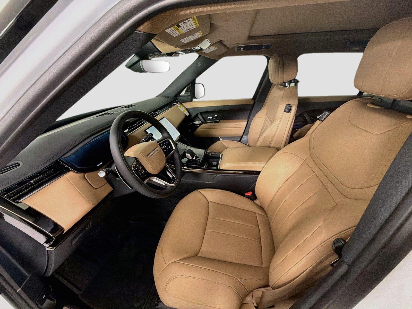 New 2026 Fuji White Land Rover SE image 21