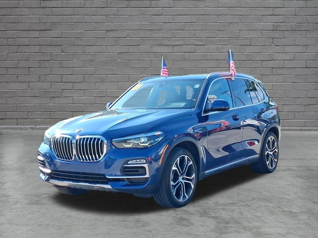 Used 2021 Blue BMW sDrive40i image 3