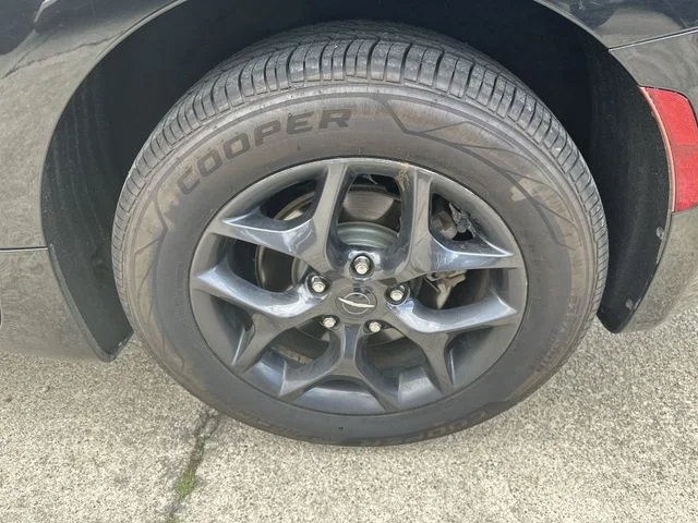 Used 2018 Black Chrysler Limited image 45