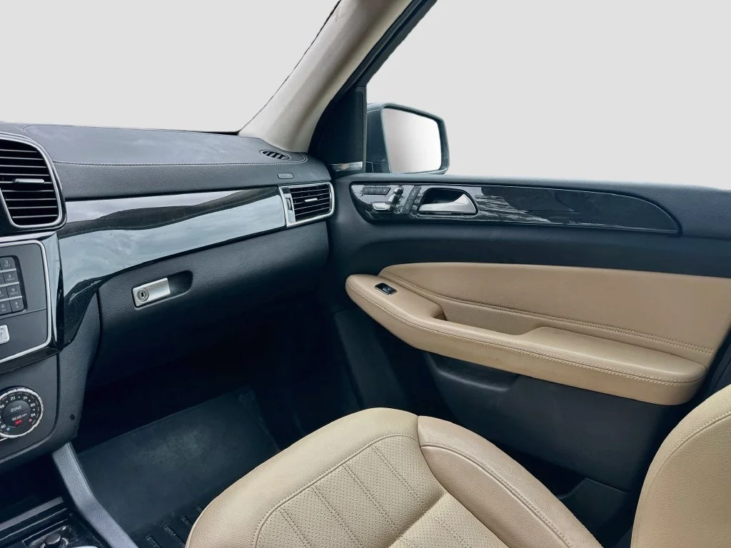 Used 2019 Selenite Gray Metallic Mercedes-Benz GLS 450 image 25