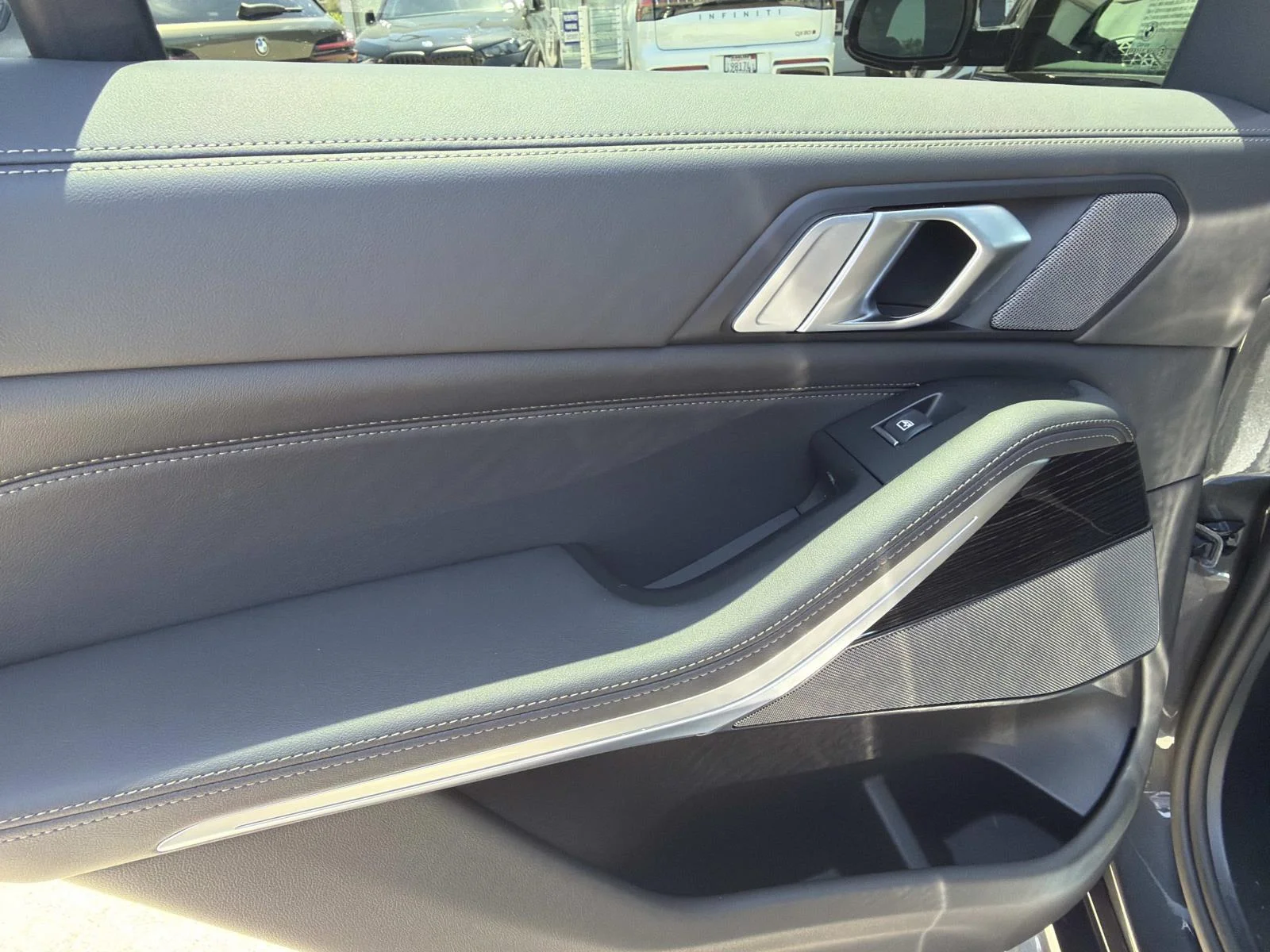 New 2026 Gunmetal II Metallic BMW sDrive40i image 10