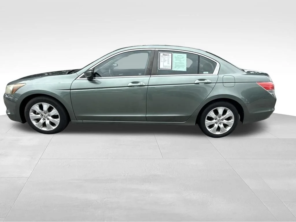 Used 2009 Green Honda EX image 2