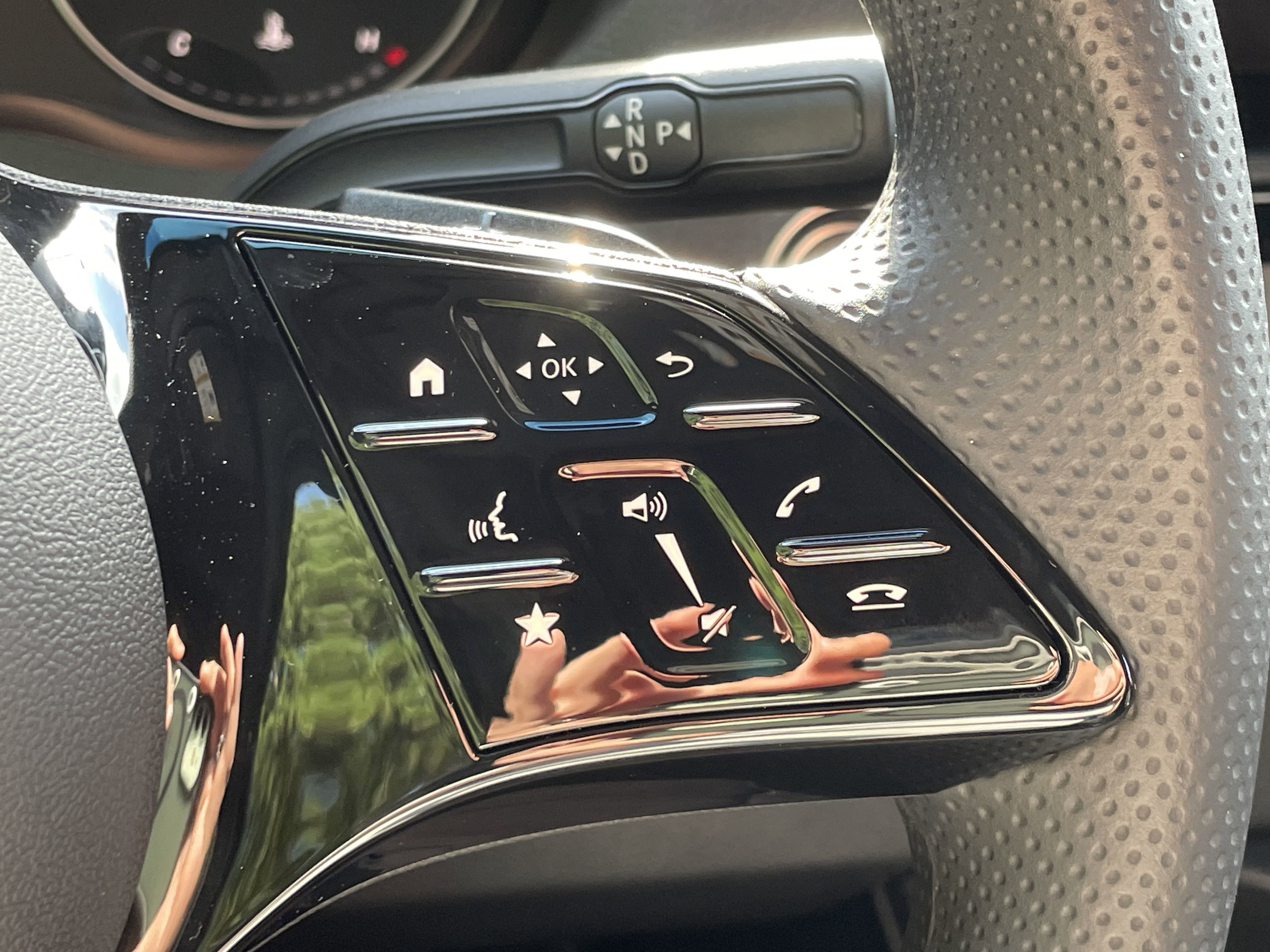 New 2025 Jet Black Mercedes-Benz 2500 Standard Roof I4 Diesel 144 RWD image 28