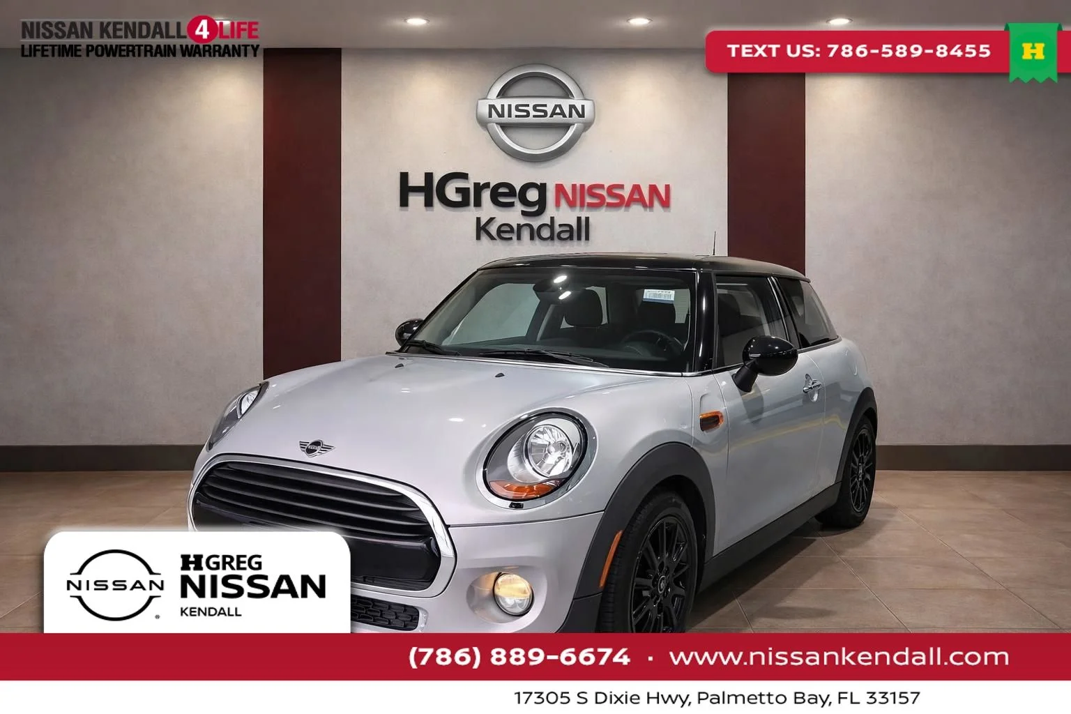 2017 MINI Cooper 4 Door's photo