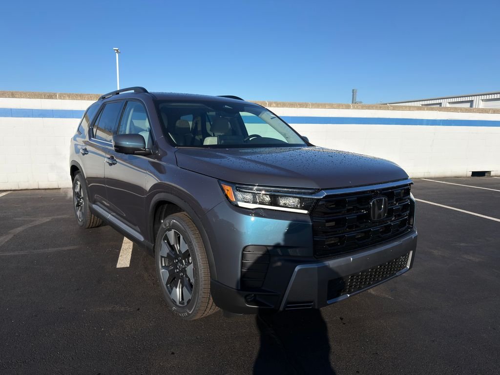 New 2026 Smoke Blue Pearl Honda Touring image 7