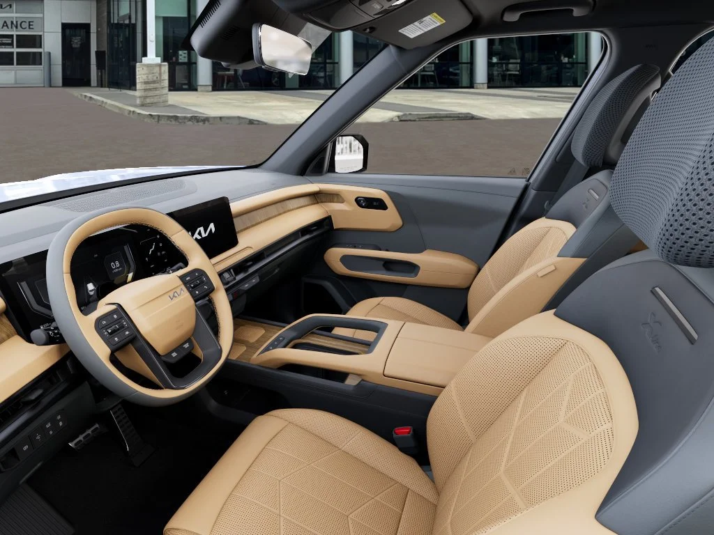 New 2027 Glacial White Pearl Kia X-Line SX image 17