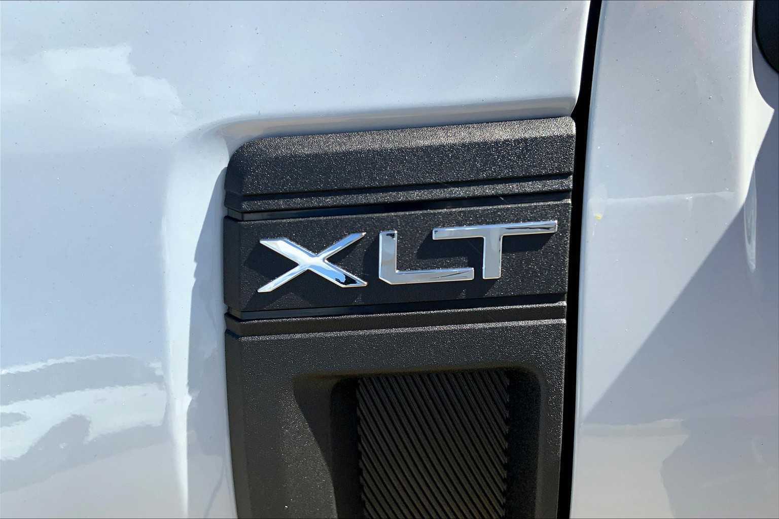 2025 Ford Maverick XLT - Photo 15