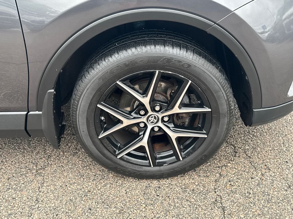 Used 2016 Gray Toyota SE image 45