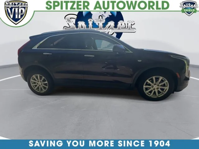 Used 2021 Red Cadillac Luxury image 11
