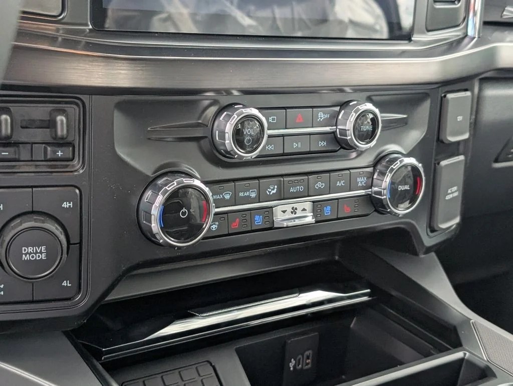 New 2026 Agate Black Metallic Ford F-350® Lariat® image 8