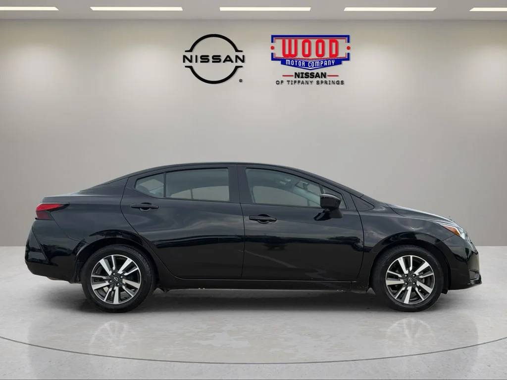 Used 2024 Super Black Metallic Nissan 1.6 SV image 2