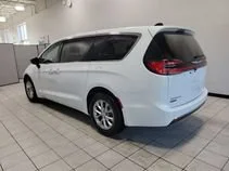 2026 Chrysler Pacifica Select - Photo 6