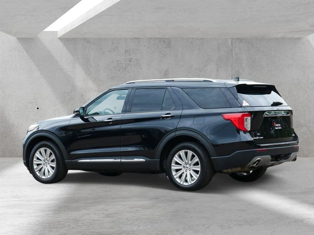 Certified Used 2022 Black Ford Limited image 4