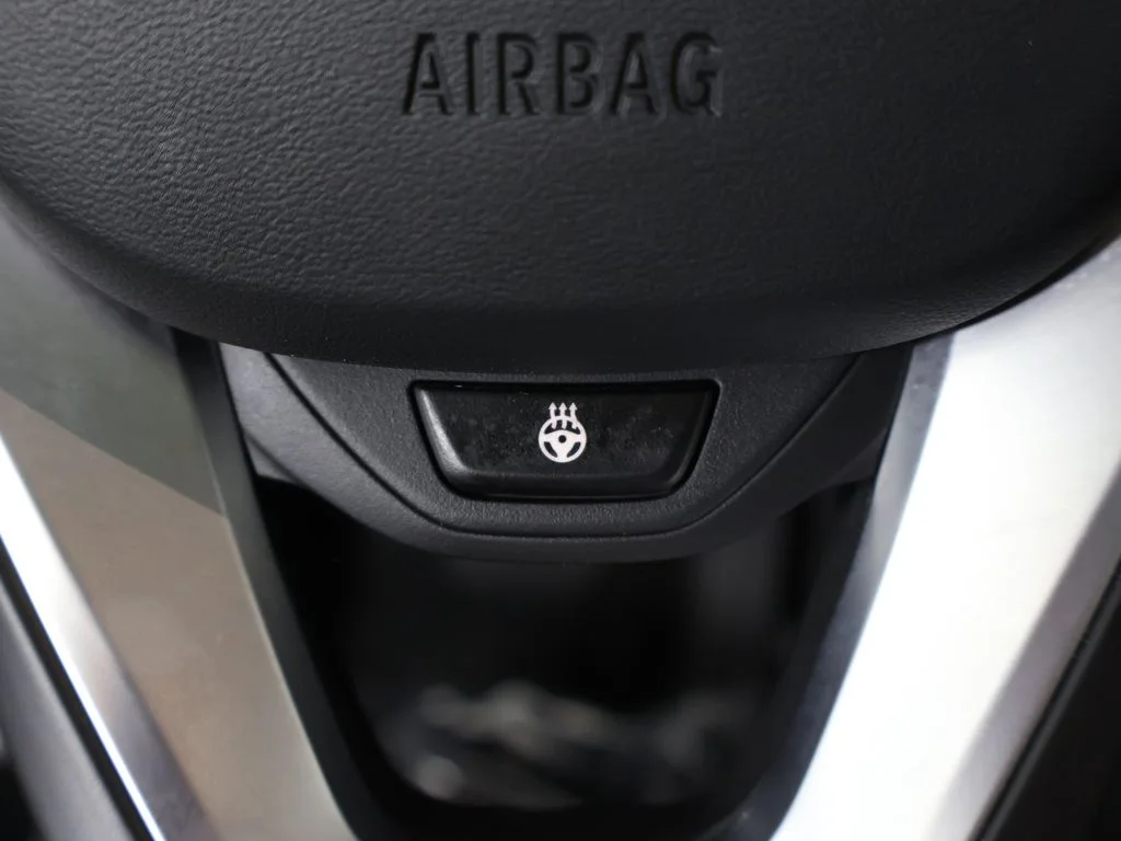 Used 2022 Phytonic Blue Metallic BMW xDrive30i image 45