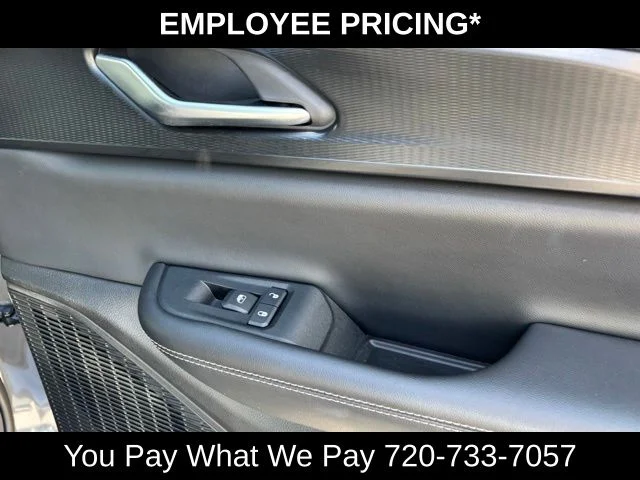 Used 2023 Gray Jeep Altitude X image 21