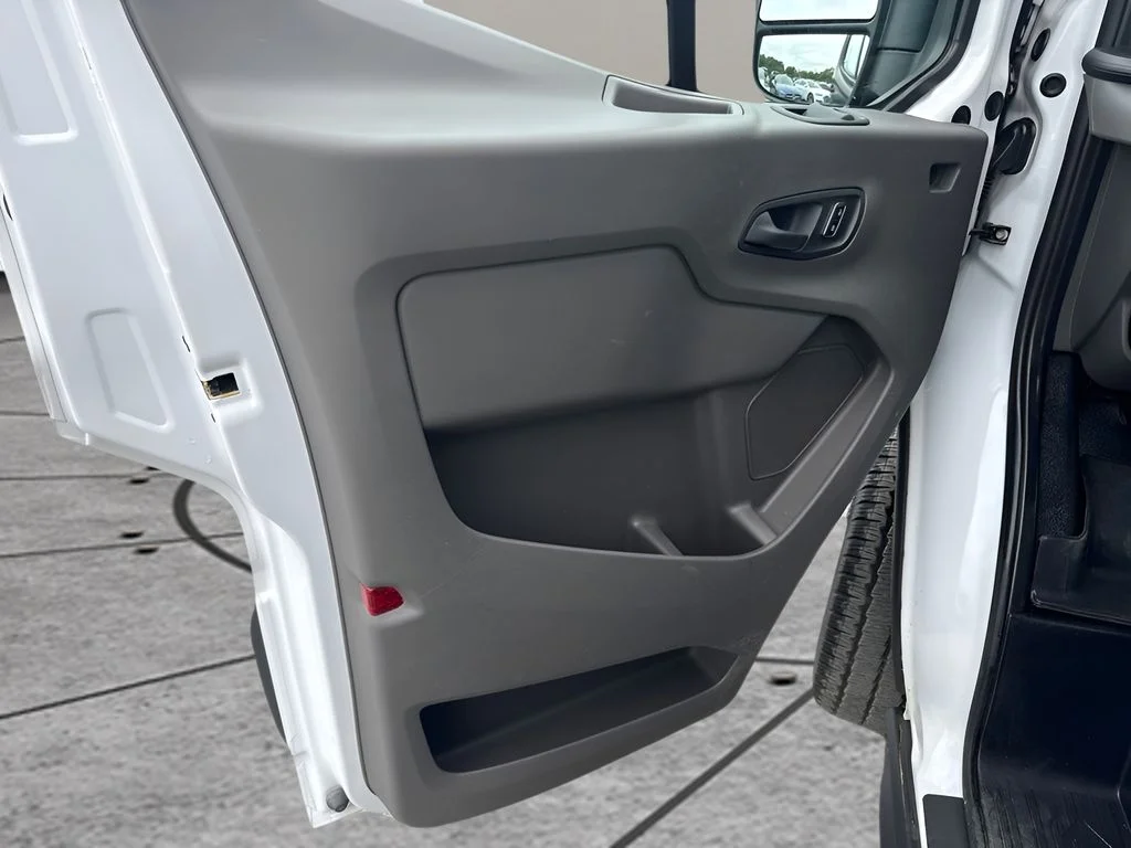 Used 2023 White Ford Base image 22
