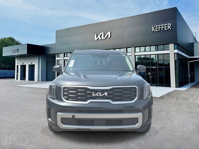 Certified Used 2024 Gray Kia S image 3