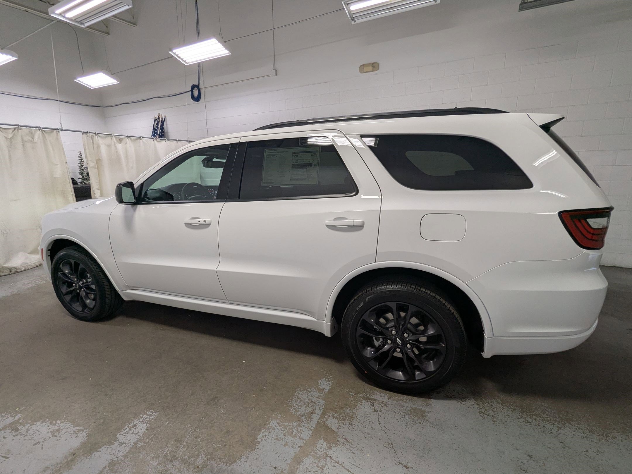 New 2026 White Knuckle Clear-Coat Exterior Paint Dodge GT image 8