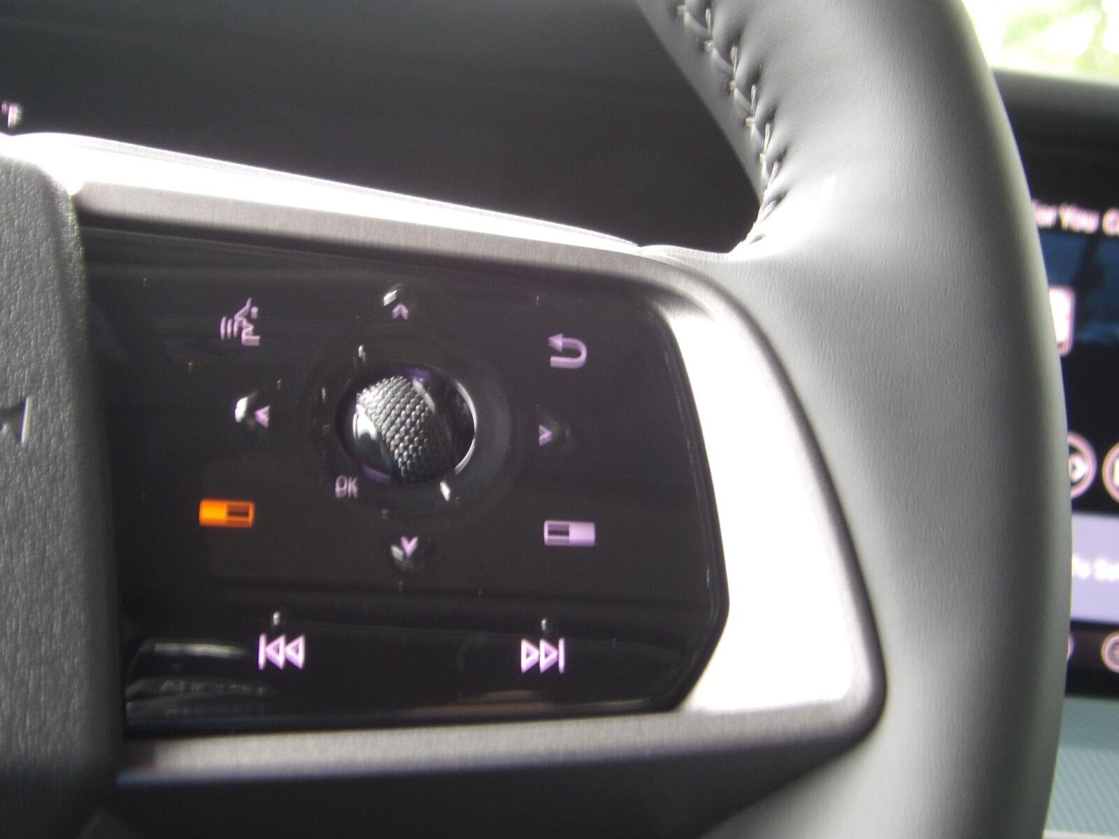 New 2026 Everest White Pearl TriCoat Nissan SL image 34
