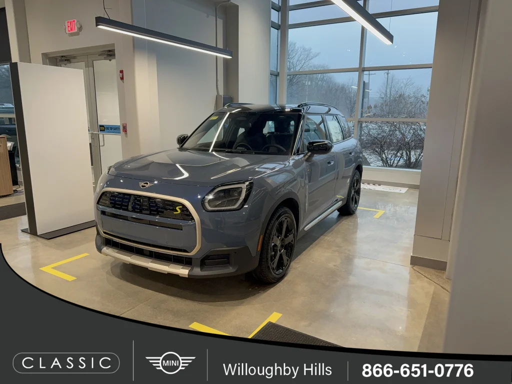 2026 MINI Countryman SE ALL4's photo