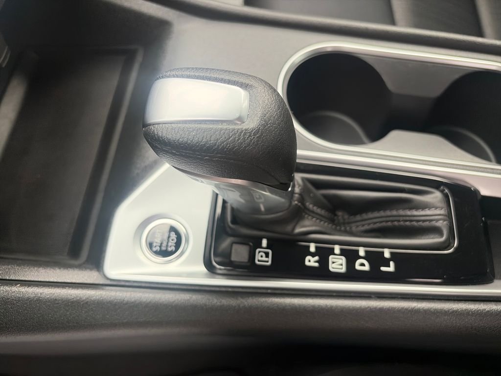 Used 2022 Gray Nissan 2.5 SV image 23