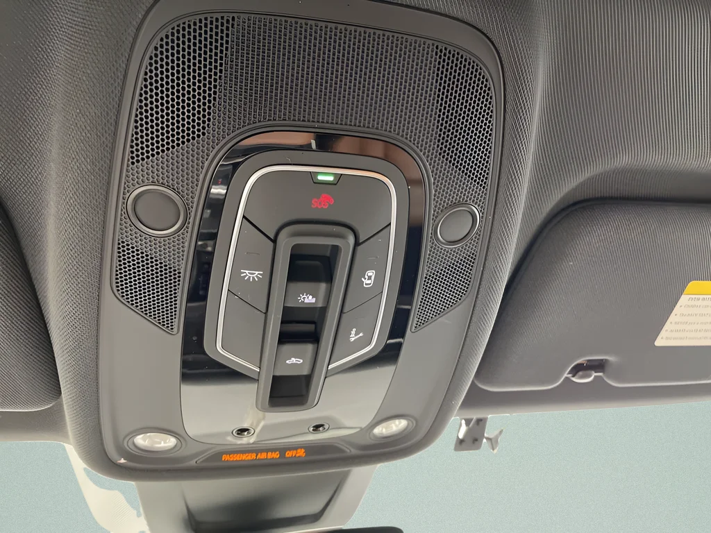 2022 Audi Q8 Premium Plus - Photo 8