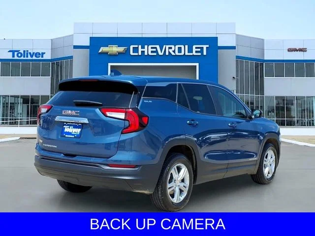 Used 2024 Blue GMC SLE image 4