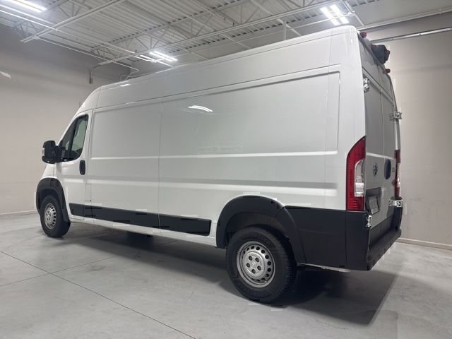 Used 2024 White Ram High Roof image 9