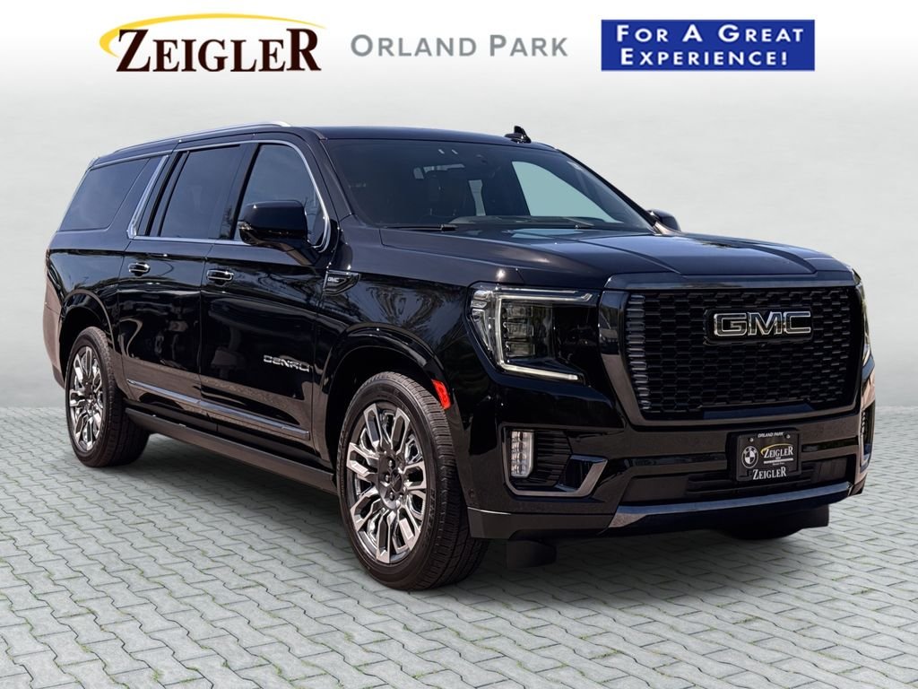 2023 GMC Yukon Denali Ultimate AWD's photo