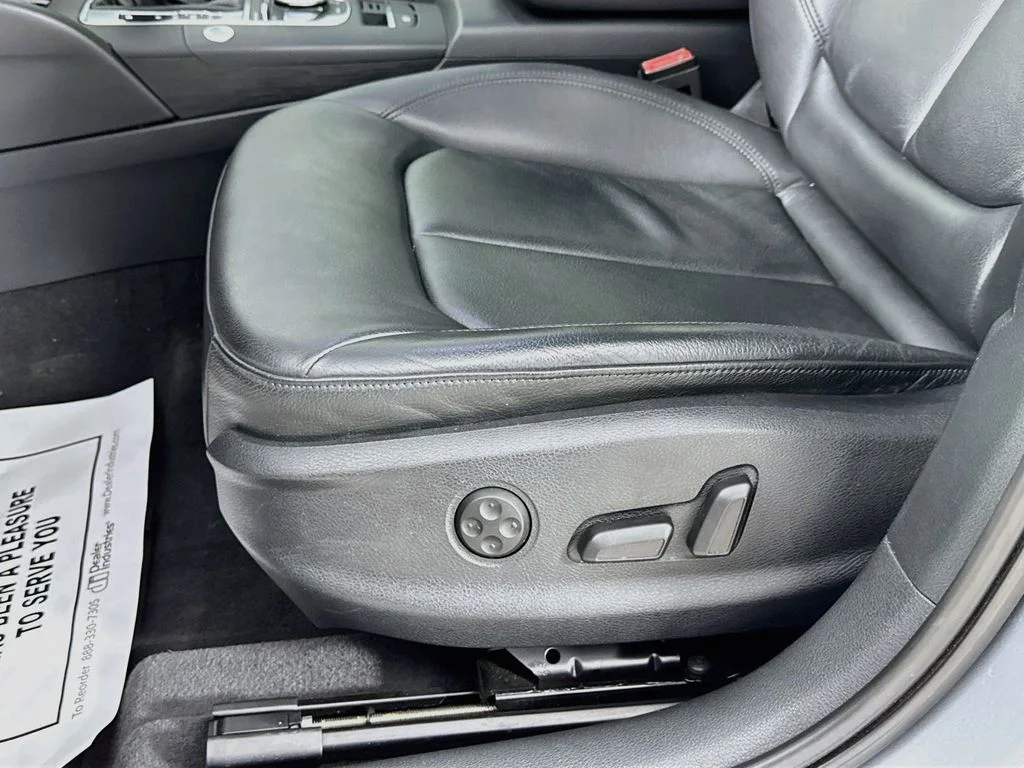 Used 2018 Silver Metallic Audi 2.0T Premium image 24