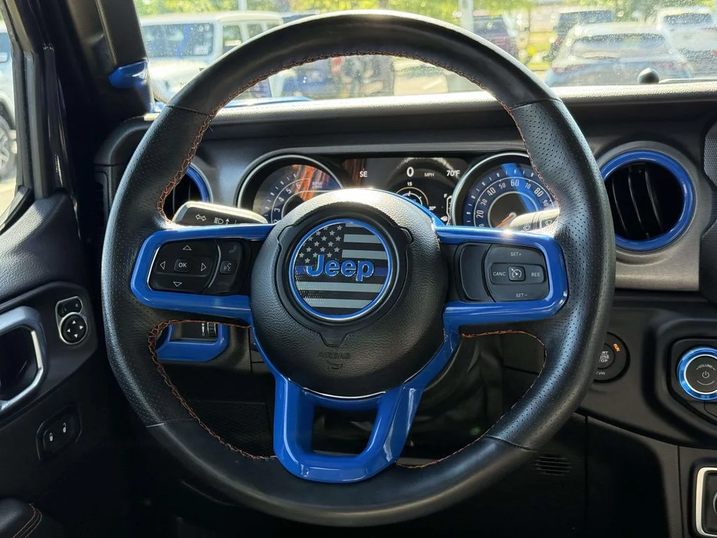 Used 2023 Black Jeep Mojave image 19