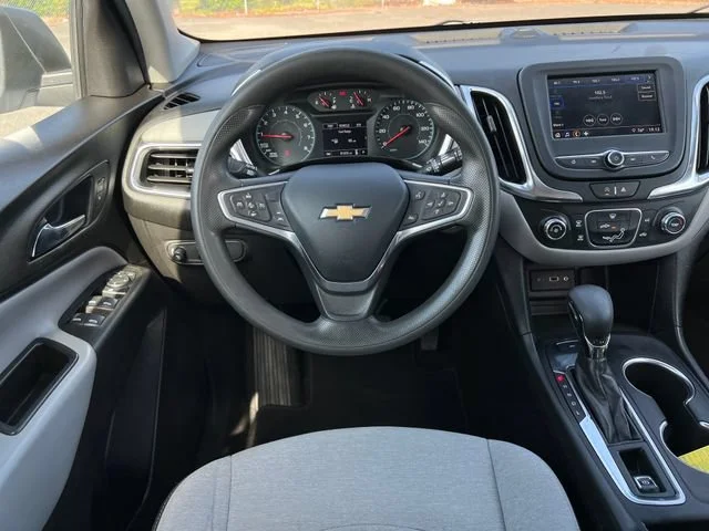 Used 2022 Summit White Chevrolet LS image 12