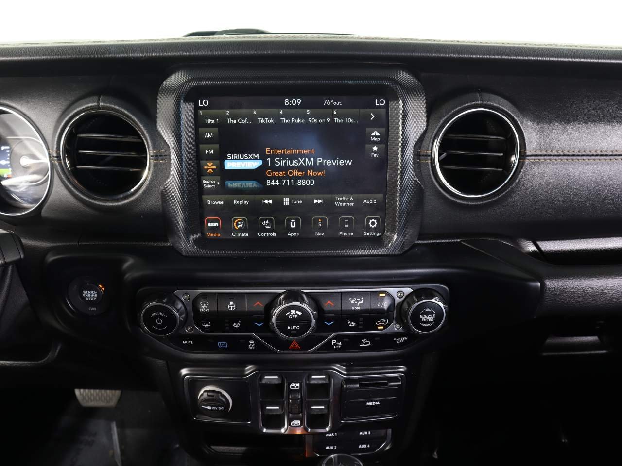 Used 2021 Gray Jeep Sahara 4xe image 10