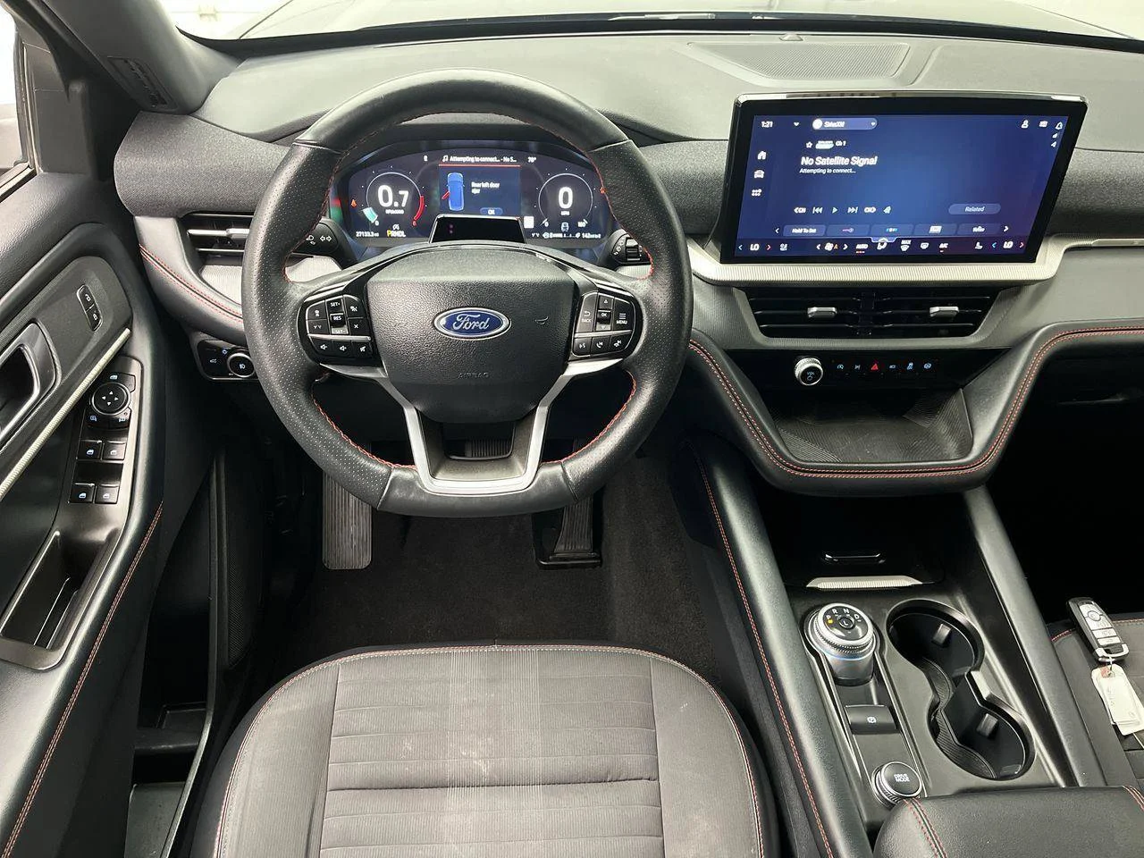 Used 2025 Gray Ford ST-Line image 15