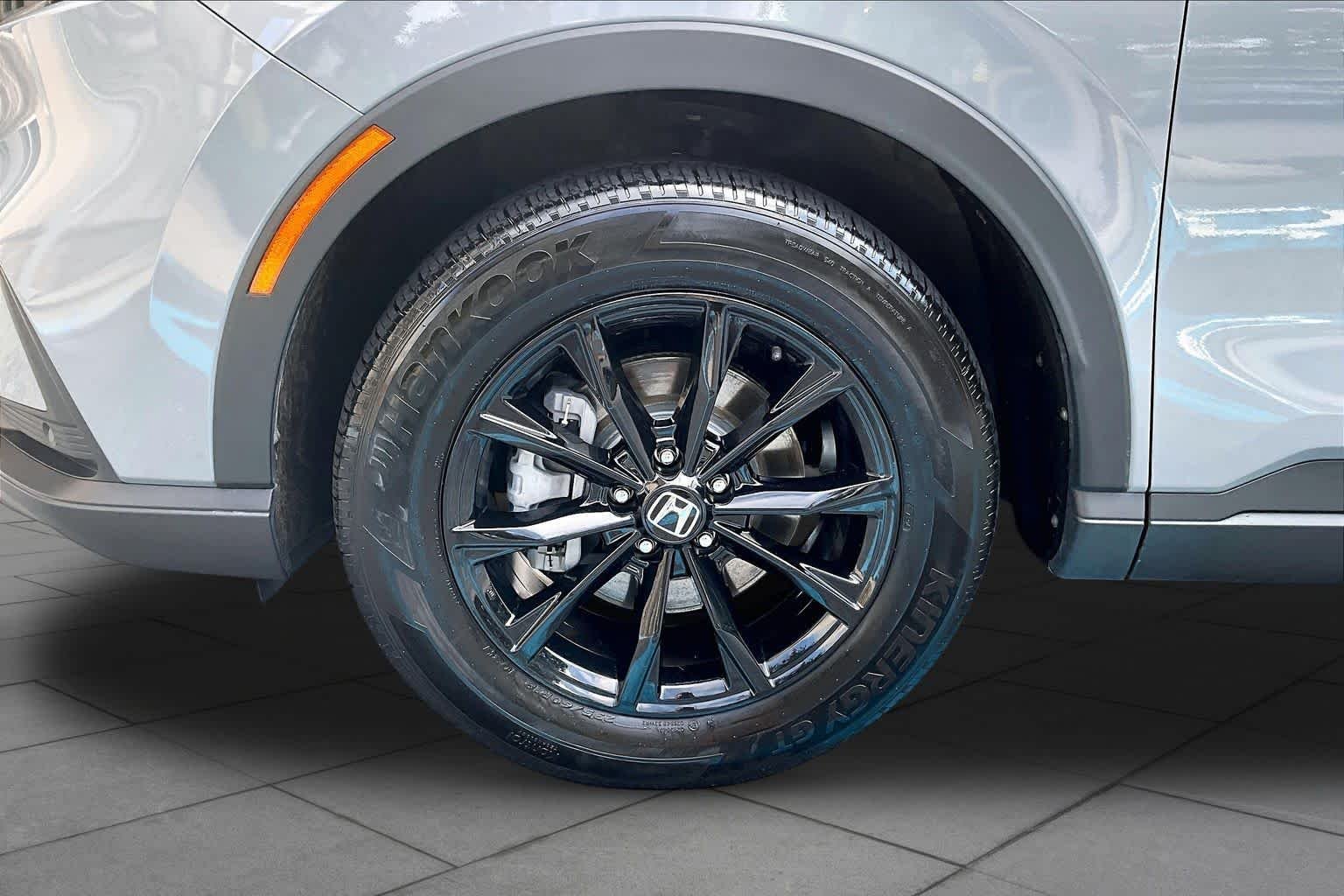2025 Honda CR-V Sport-L - Photo 11