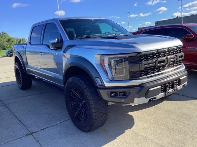Certified Used 2023 Silver Metallic Ford Raptor image 9