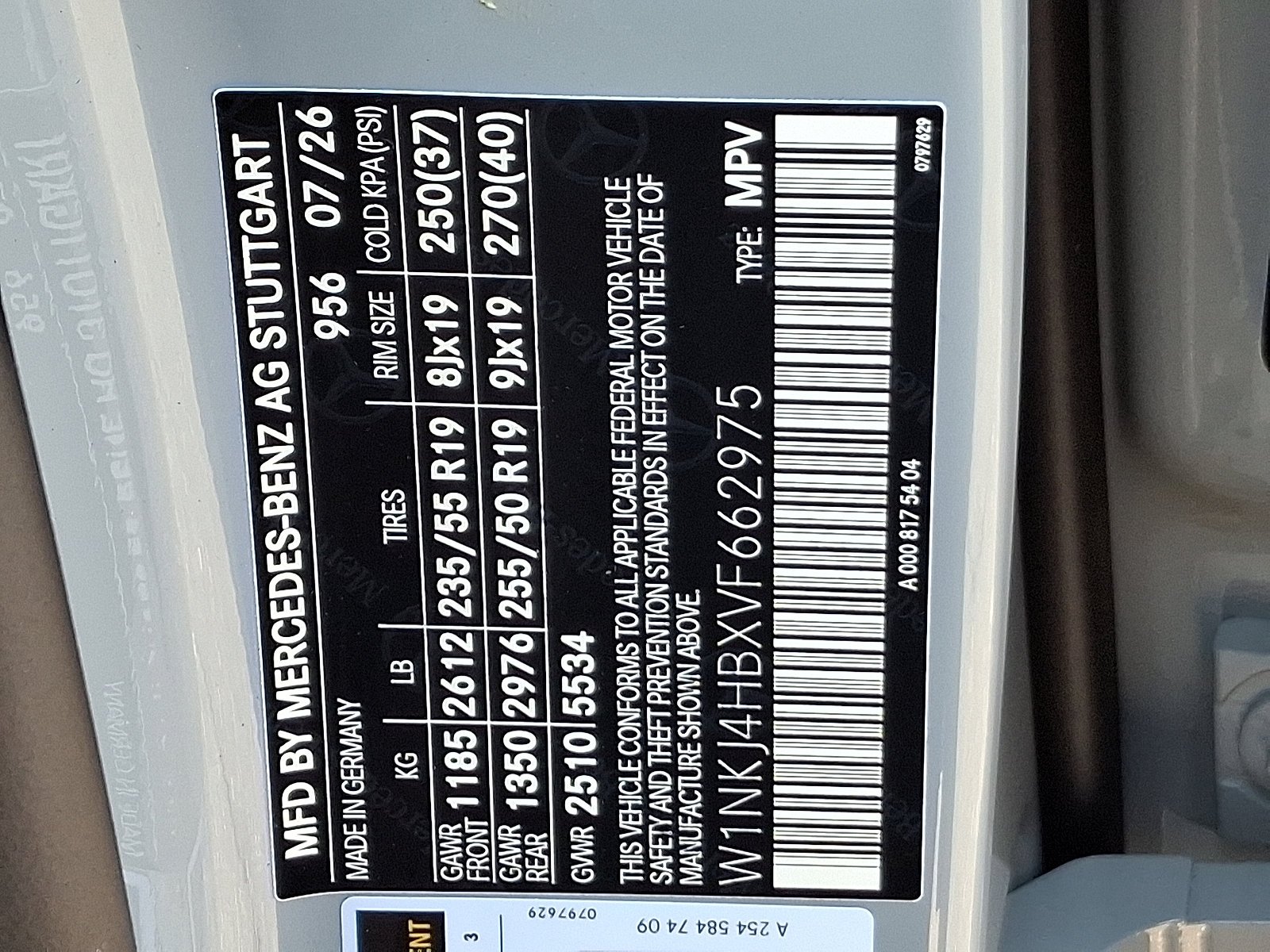 New 2027 MANUFAKTUR Alpine Grey Mercedes-Benz GLC 300 image 29